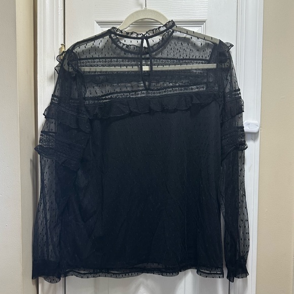 Express Black Sheer Swiss Dot Top Long Sleeve NWT L - Picture 3 of 4